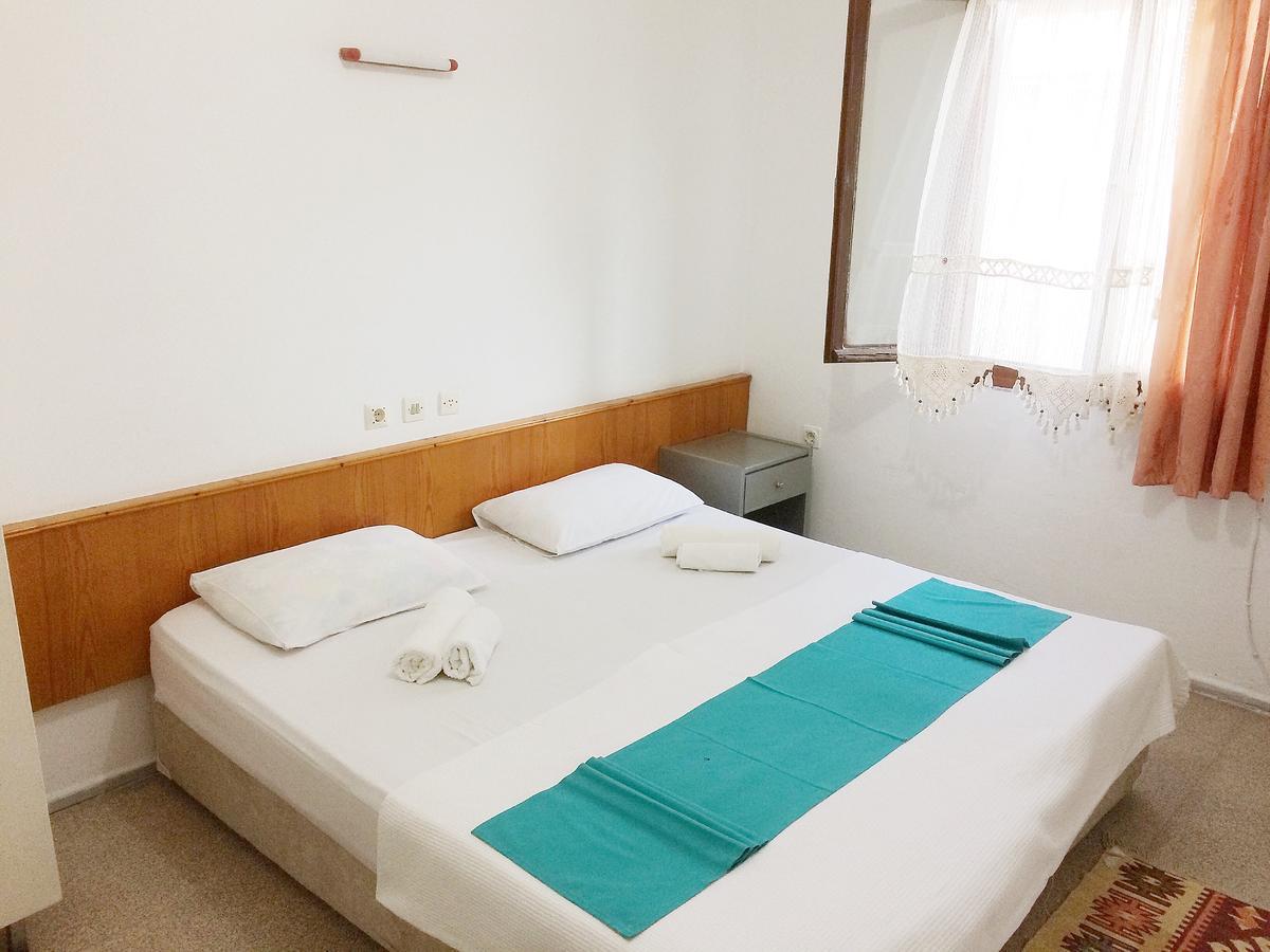 Parmis Rooms Cesme Exterior photo